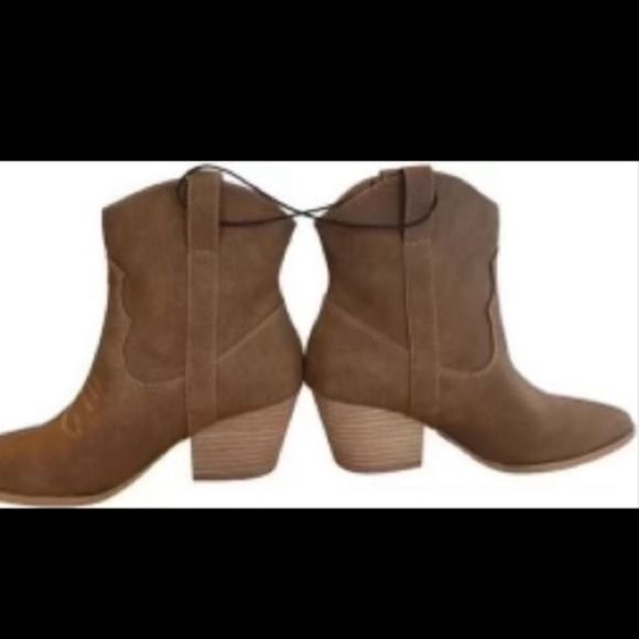 Rachel Zoe 'Rocky' dark Tan Suede Ankle NEW - Picture 3 of 7